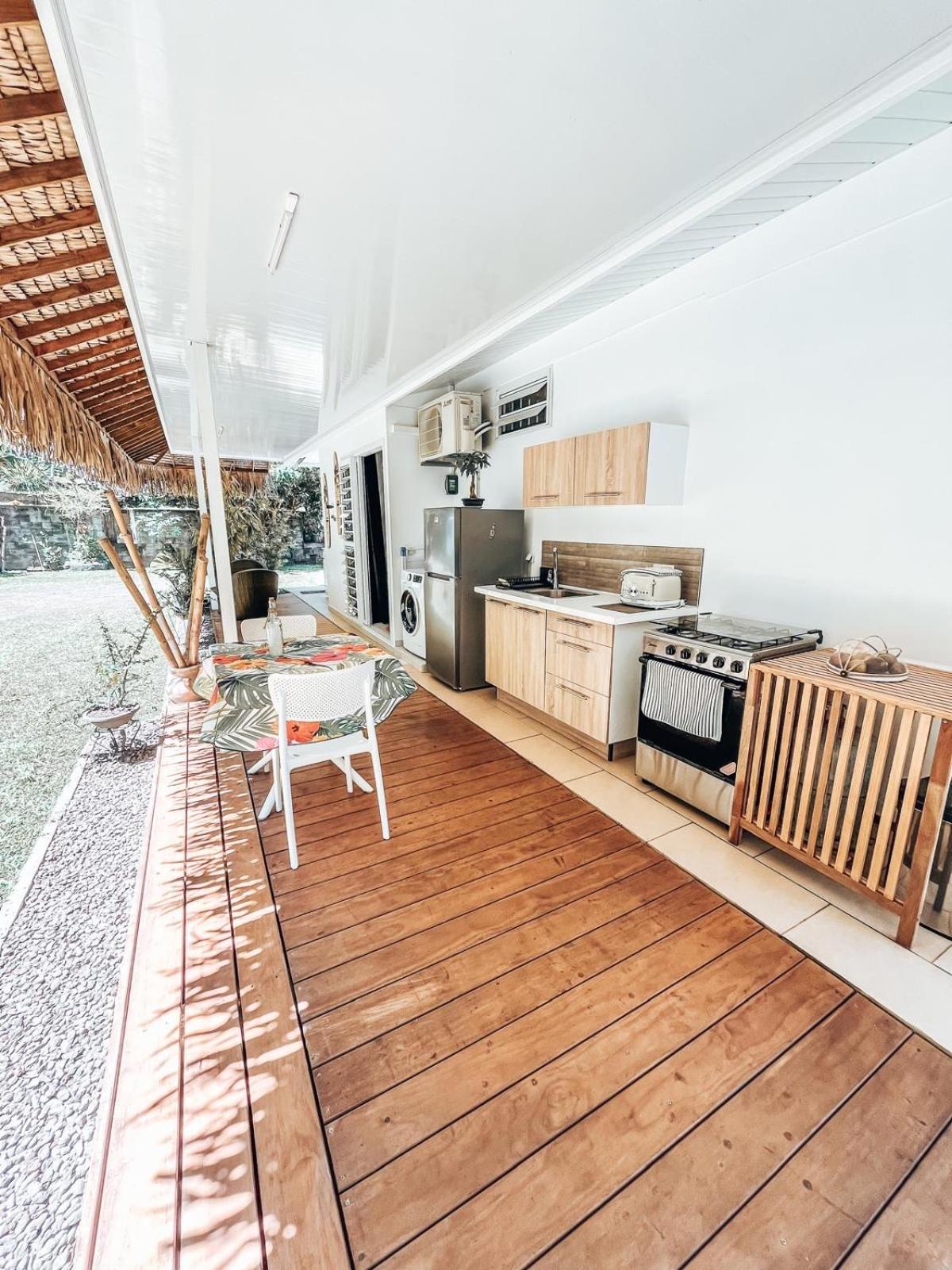 Vaikea Fare Apartment Mahina Exterior photo